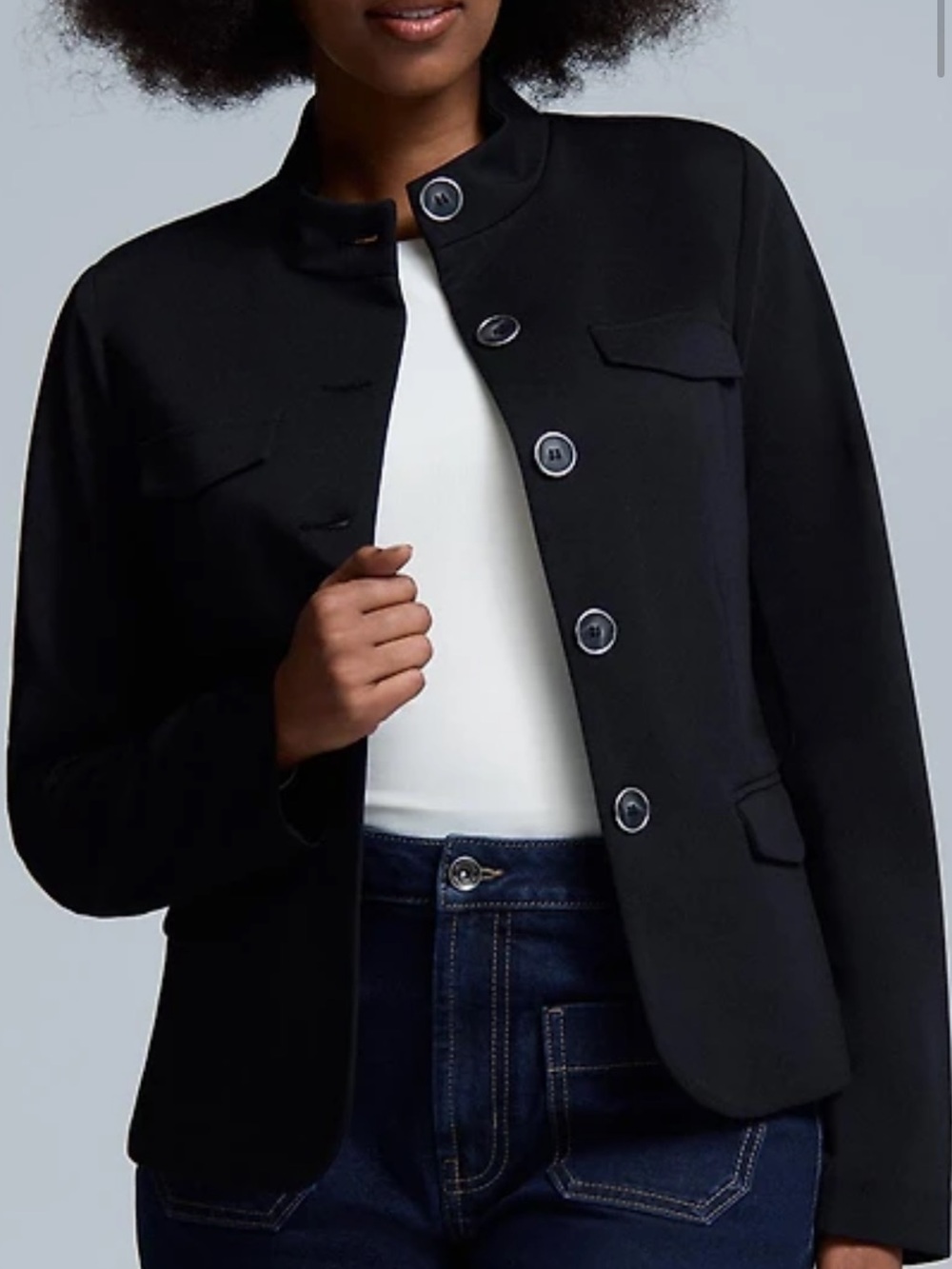 Suzy Shier Black Button-Front Women's Blazer